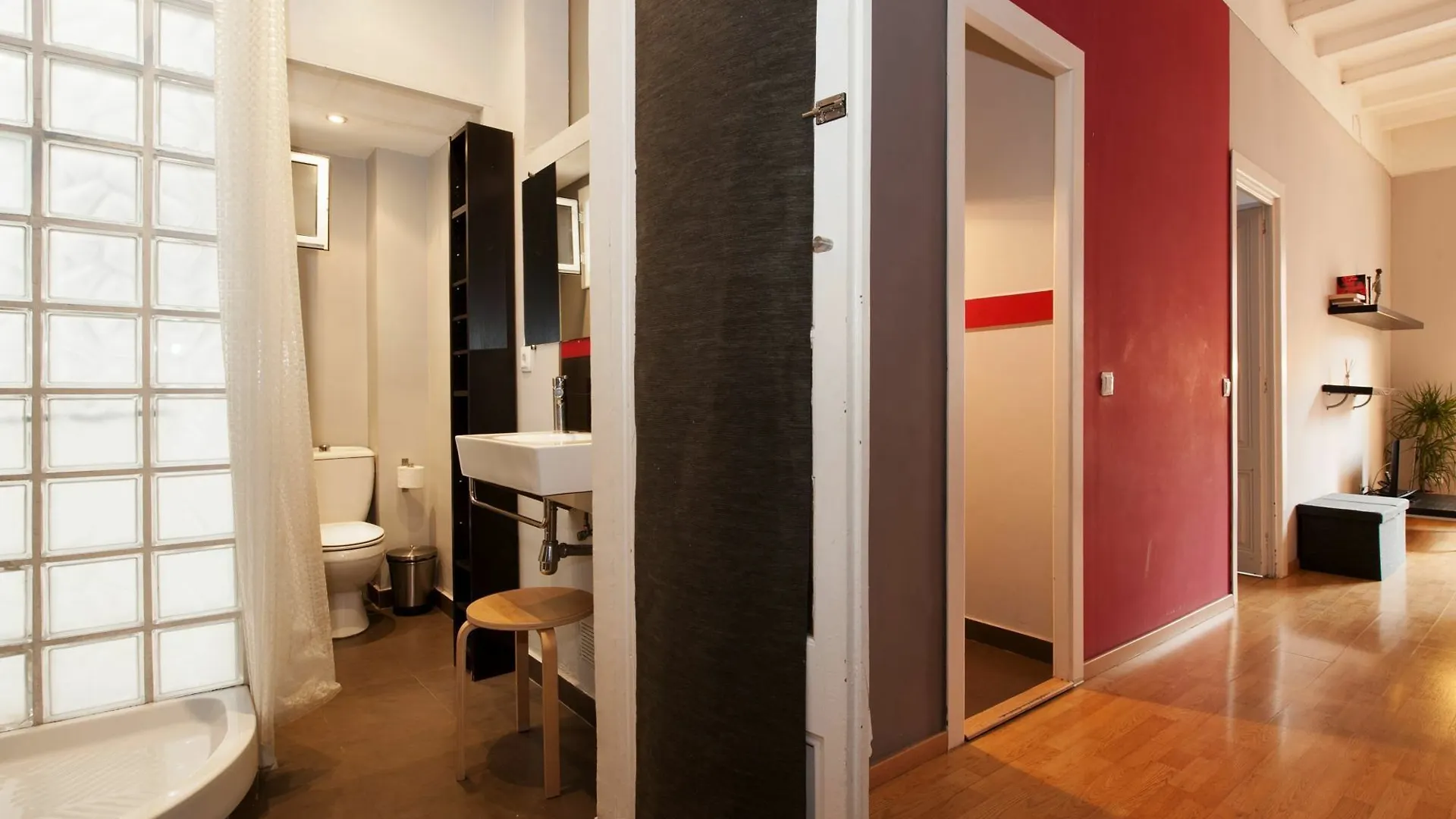 Bbarcelona Apartments Monumental Flat 0*, Barcelona Spanje