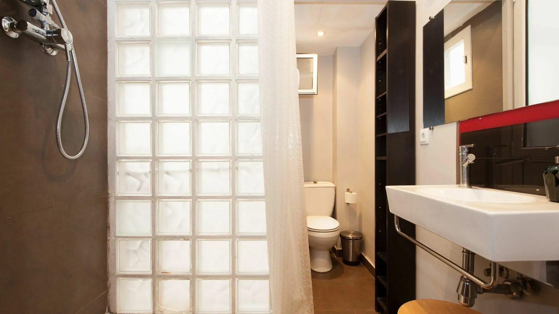Bbarcelona Apartments Monumental Flat 0*, Barcelona Spanje